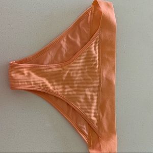 Super cute frankies bikini bottoms
